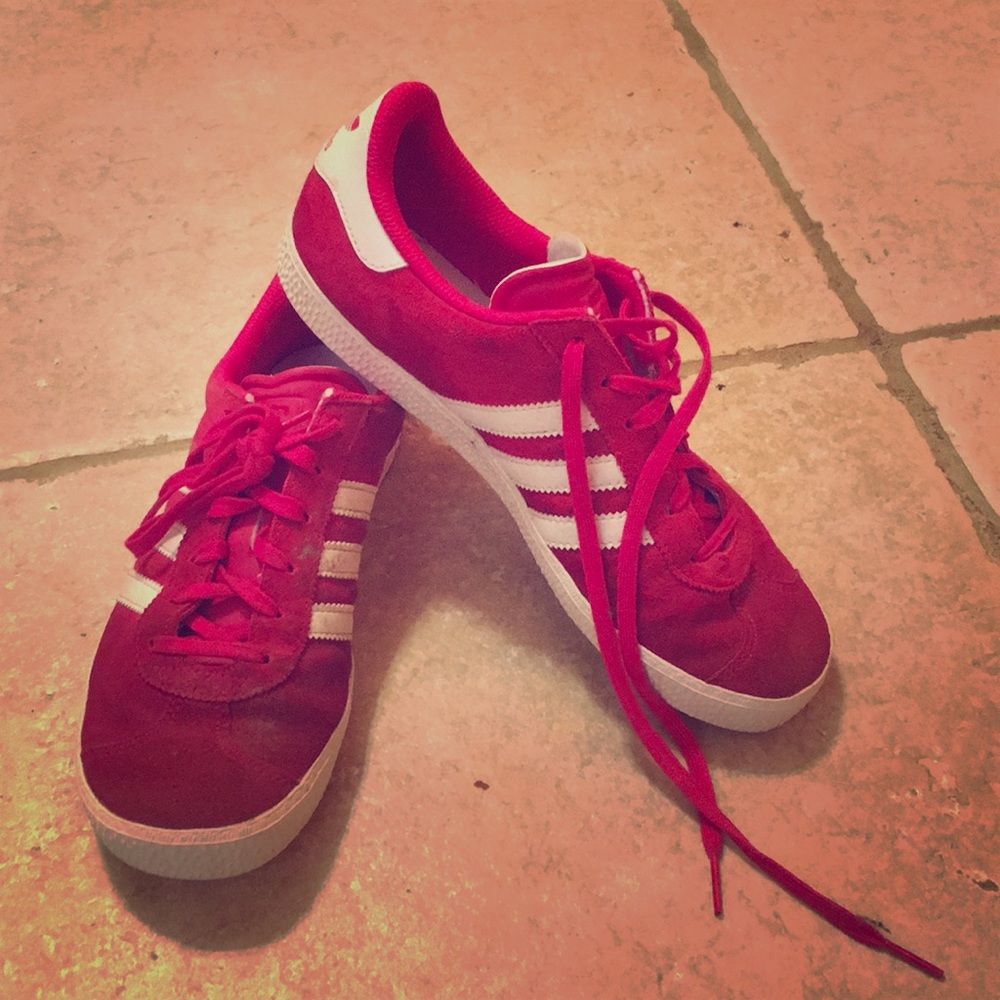 Magenta adidas gazelles